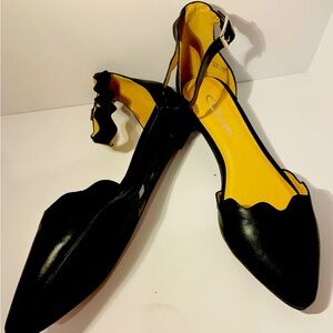 CL LAUNDRY BLACK FLAT SHOES SIZE 10